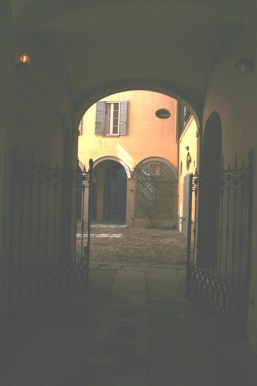 Luisa In Palazzo Bianchi Lägenhet Parma Rum bild
